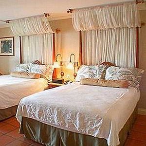 Two Queens Room Bay View